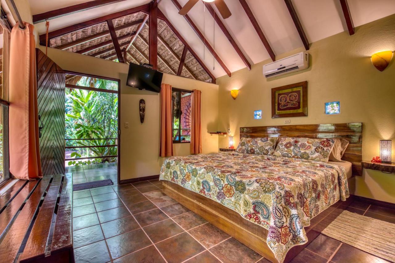 Caribe Town Bungalows Puerto Viejo de Talamanca Zewnętrze zdjęcie